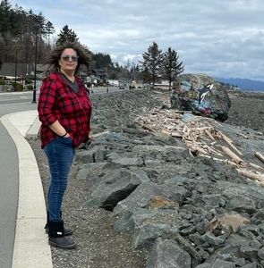 Meet your Posher, Cheri